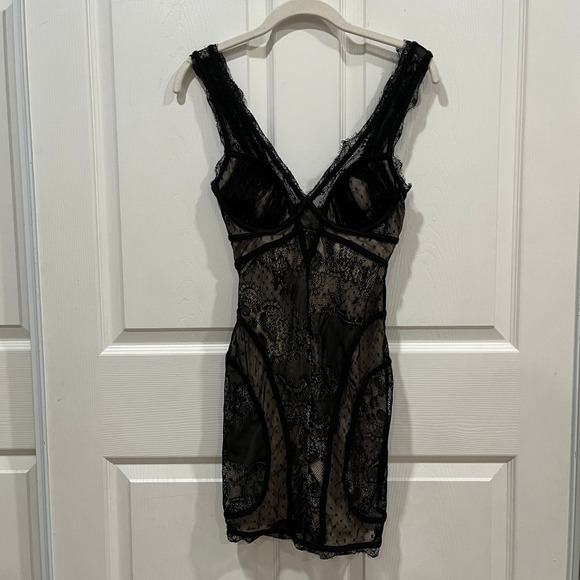 Bebe Lace Mini Dress Black Polka Dot Lined Sexy Bodycon Party Club XXS/TPS - Picture 1 of 8